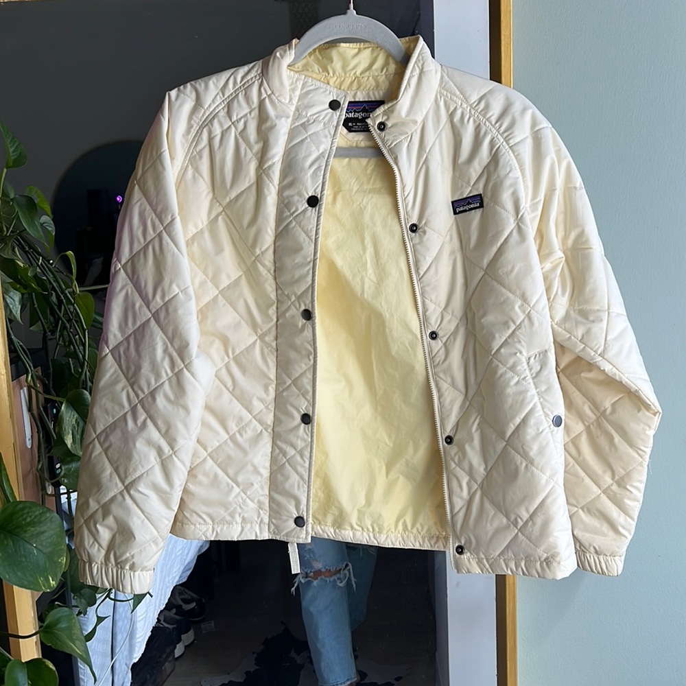 Patagonia Cream Quilted Spring Light Jacket